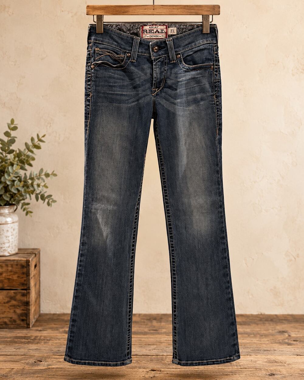 Ariat R.E.A.L. Denim 28R Dark Wash Western Bootcut Jeans Cowgirl